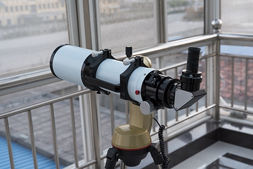 天文望远镜镜头